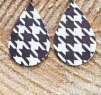 White Label - Women's Houndstooth Earrings