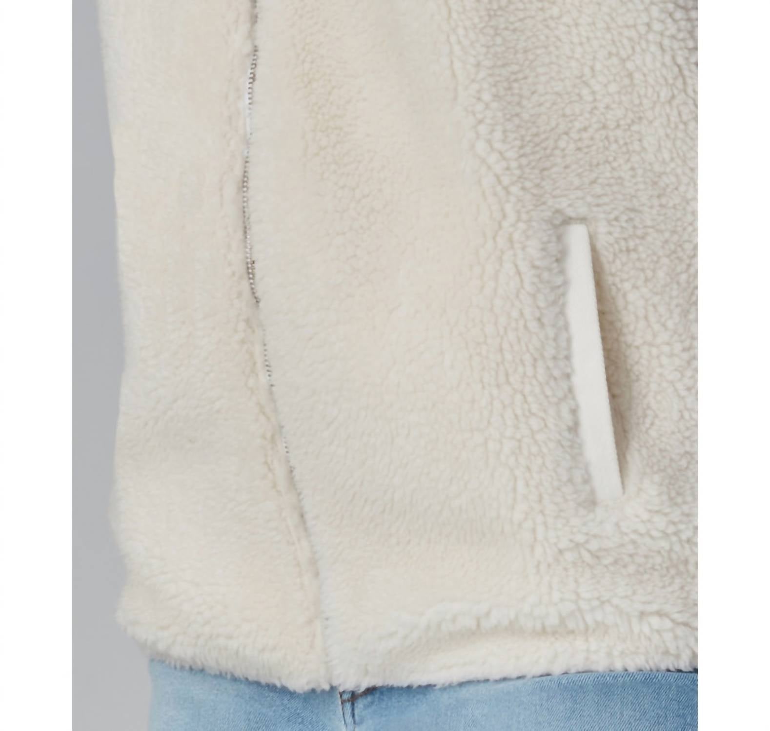 LOLA JEANS Women’s Ava Sherpa Reversible Vest in white - women's jacket - view 5