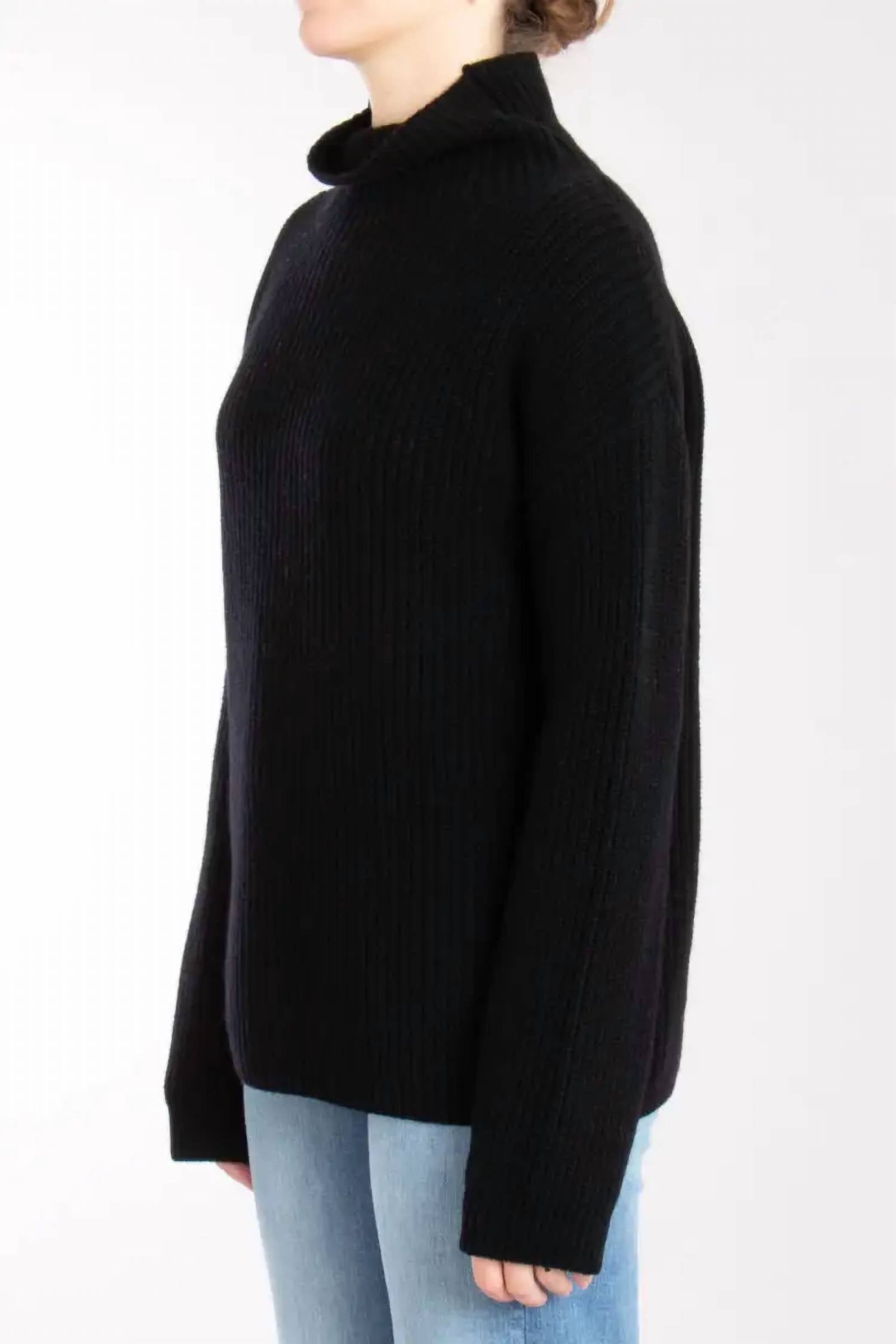 0039 Italy - Lona Mock Neck Sweater
