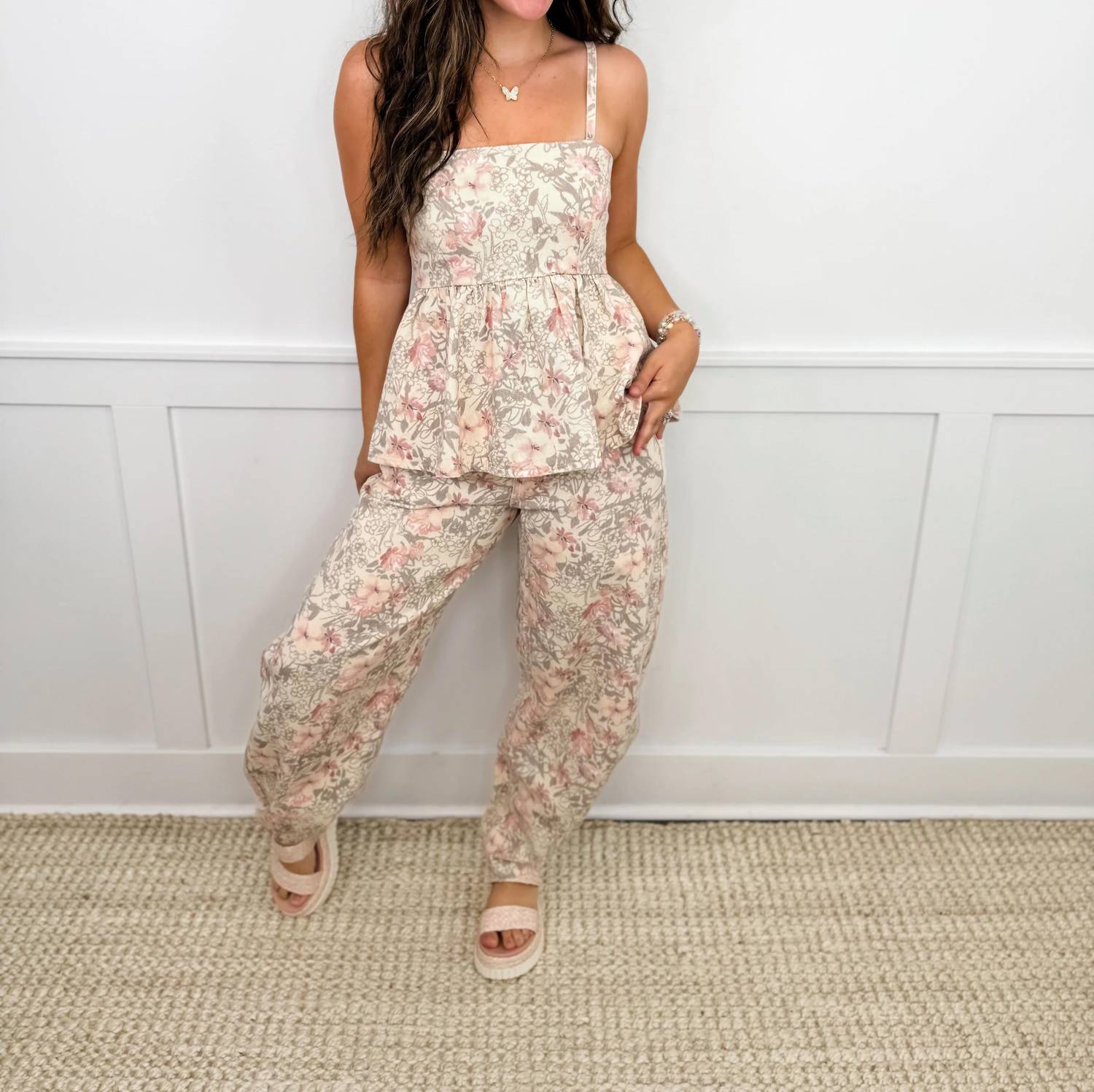 Davi & Dani - Obsessed With It High-rise Cotton Barrel Leg Floral Pants