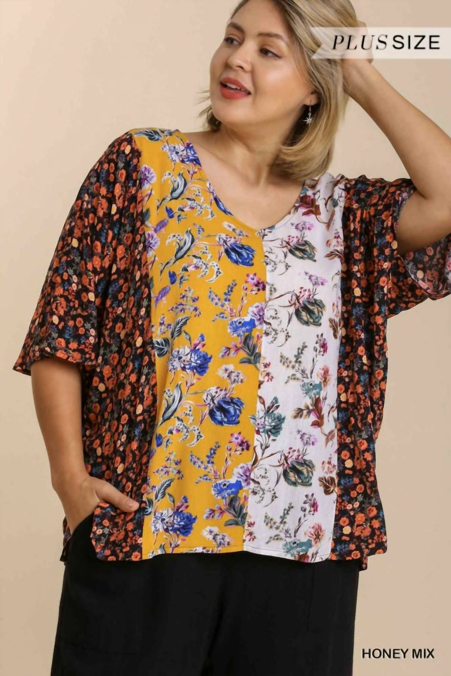 Umgee - Mixed Floral Print Top - Plus
