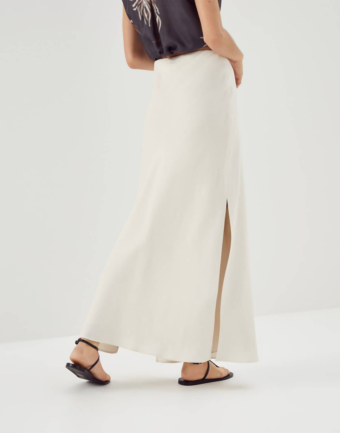 Brunello Cucinelli - Linen Maxi Skirt