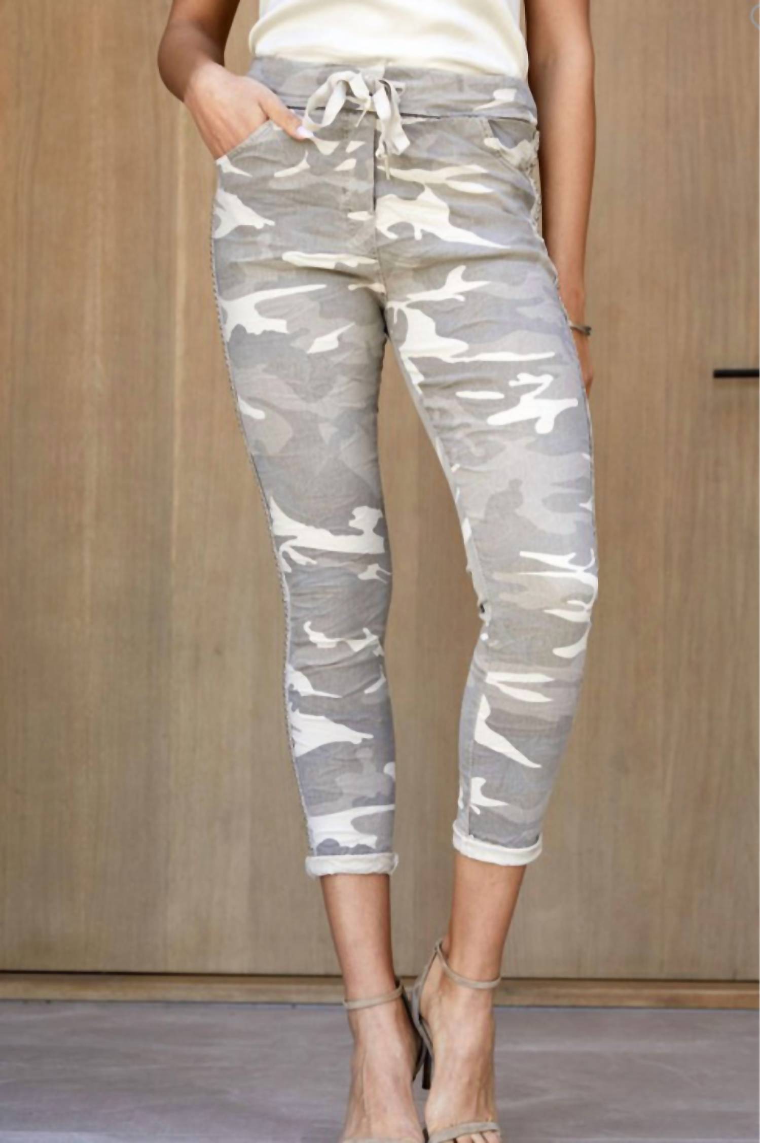 Venti6 - Tan Crinkle Jogger