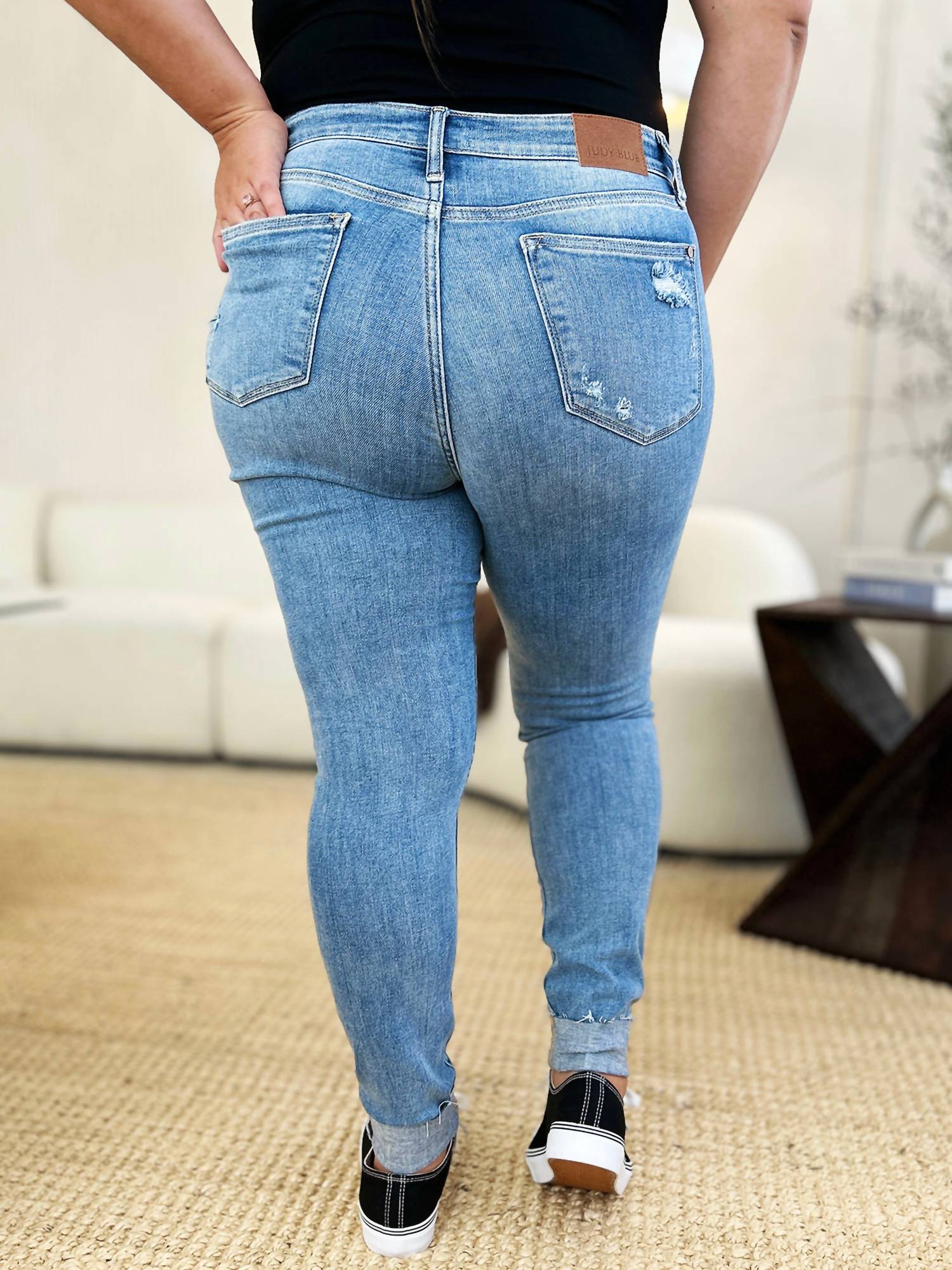 Judy Blue - Mid Rise Distressed Cuffed Skinny Jeans