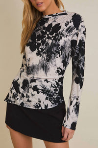 Gilli - Mock Neck Long Sleeve Shirring Top