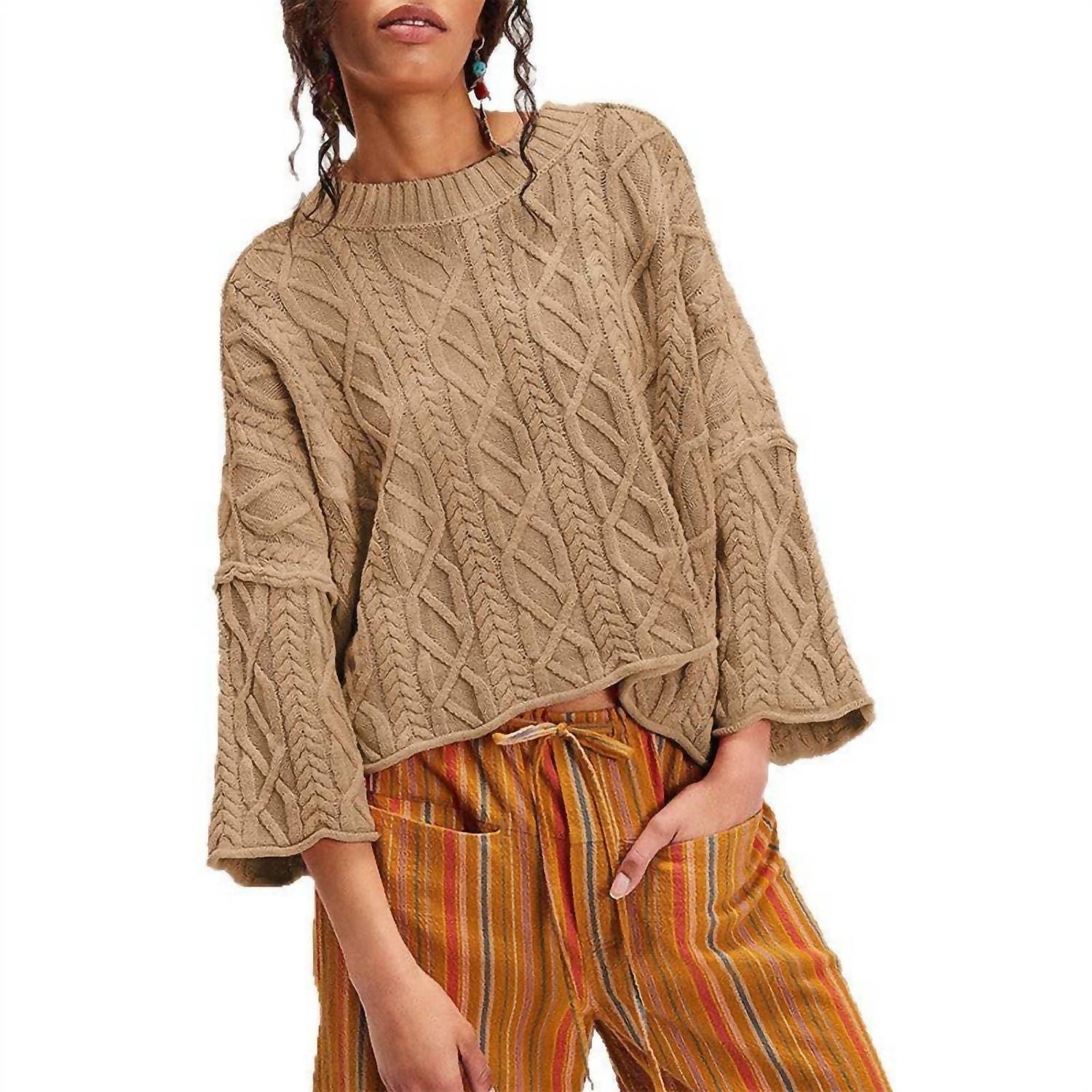 Lovesoft - Cropped Cable Knit Sweater