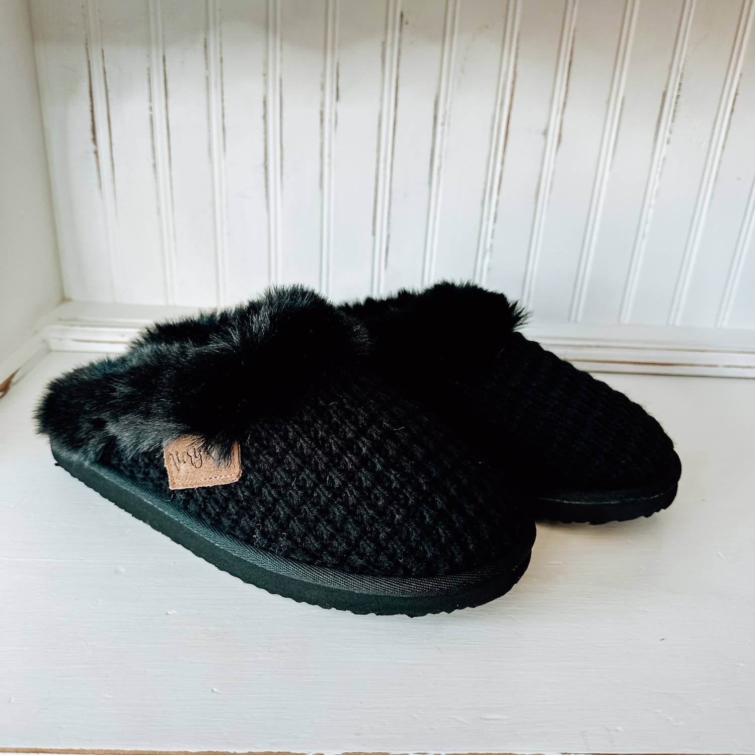 Very G - Women's Sweater Platform Slipper