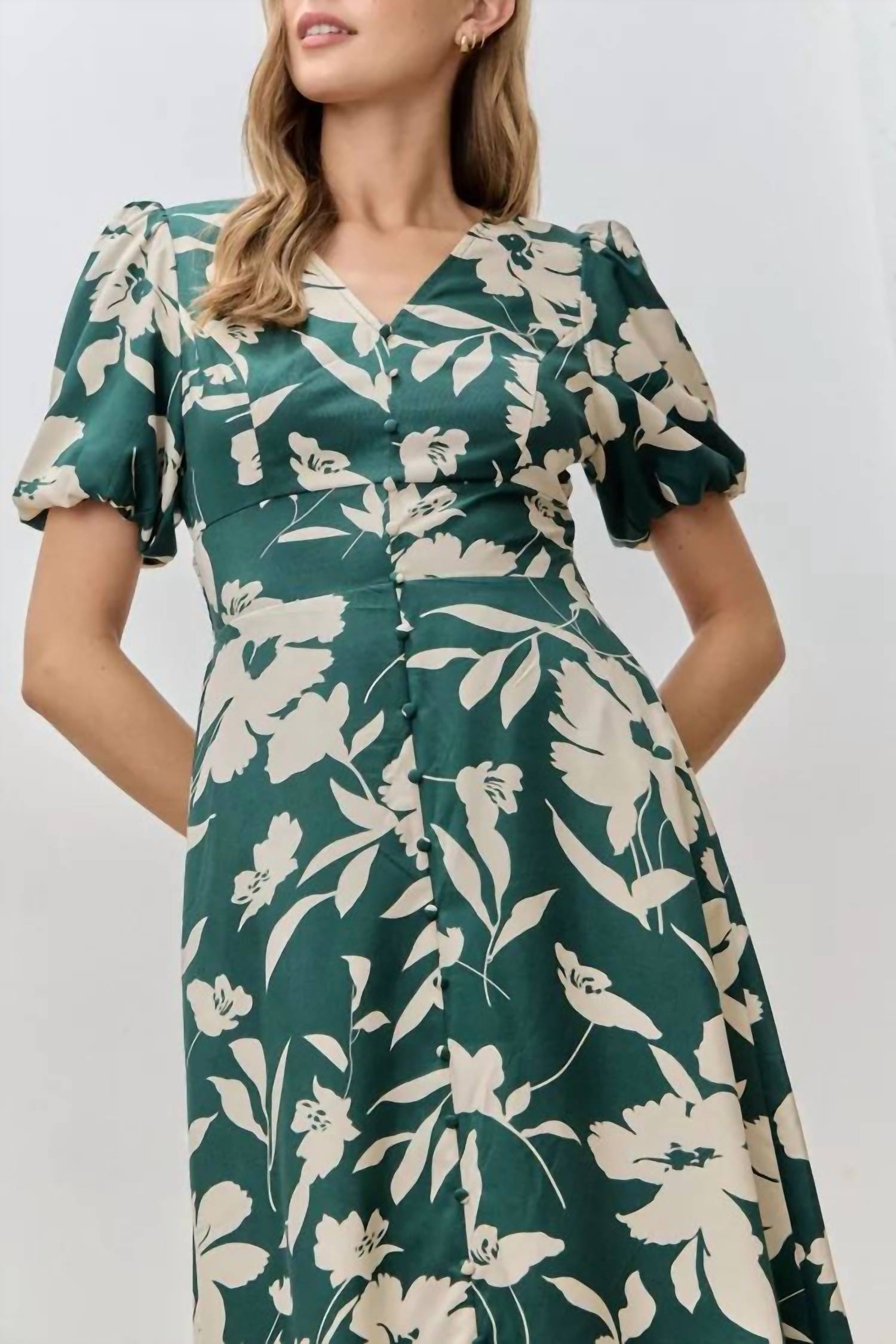 Polagram - Evelyn Floral Midi Dress