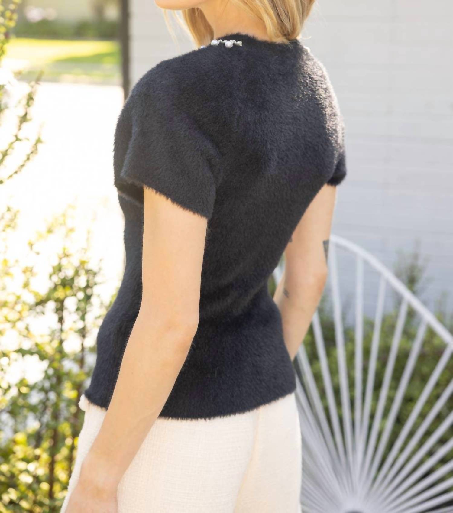 Voy - Pearl Neckline Short Sleeve Fur Knit Top