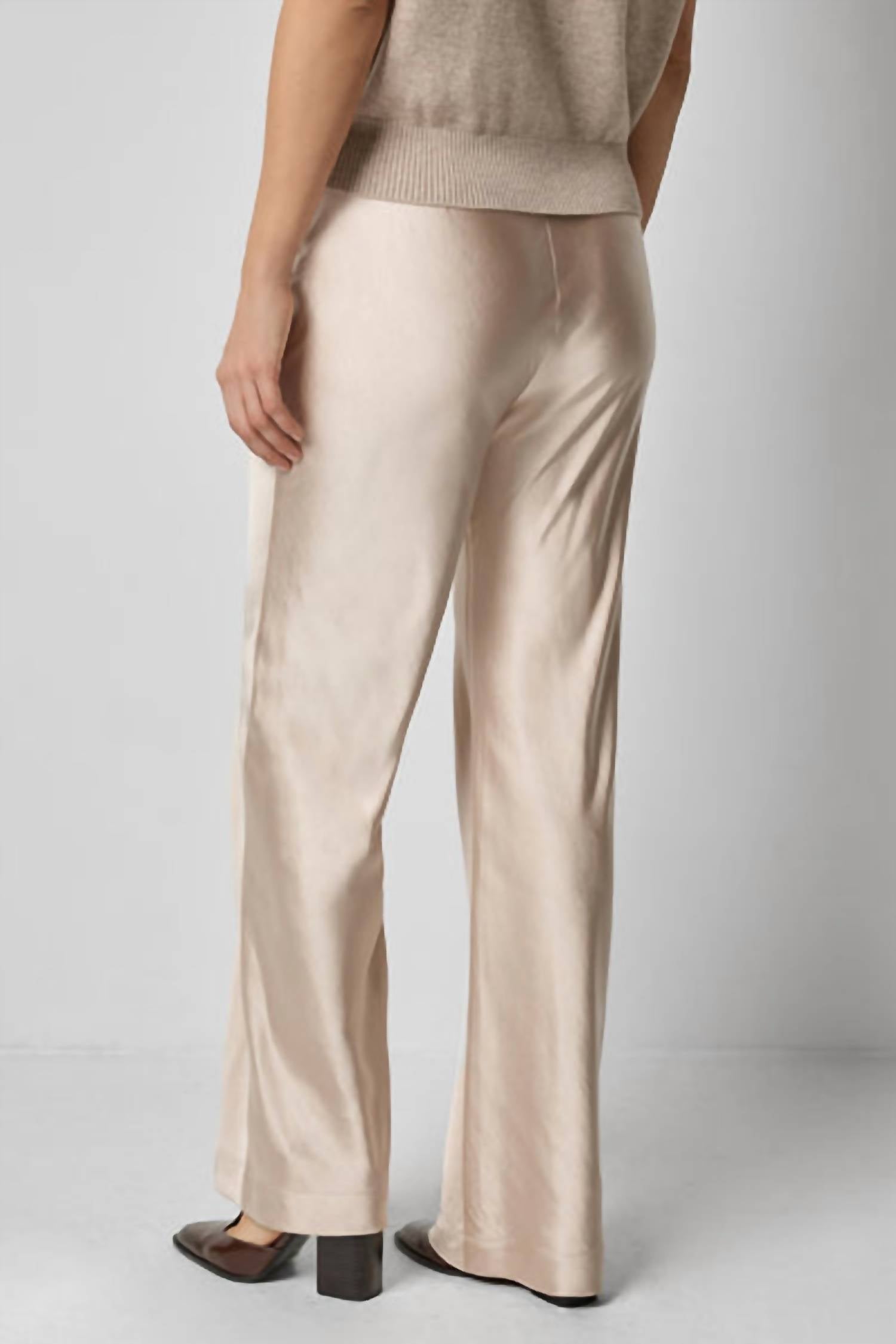 Lilla P - Satin Clean Front Pant