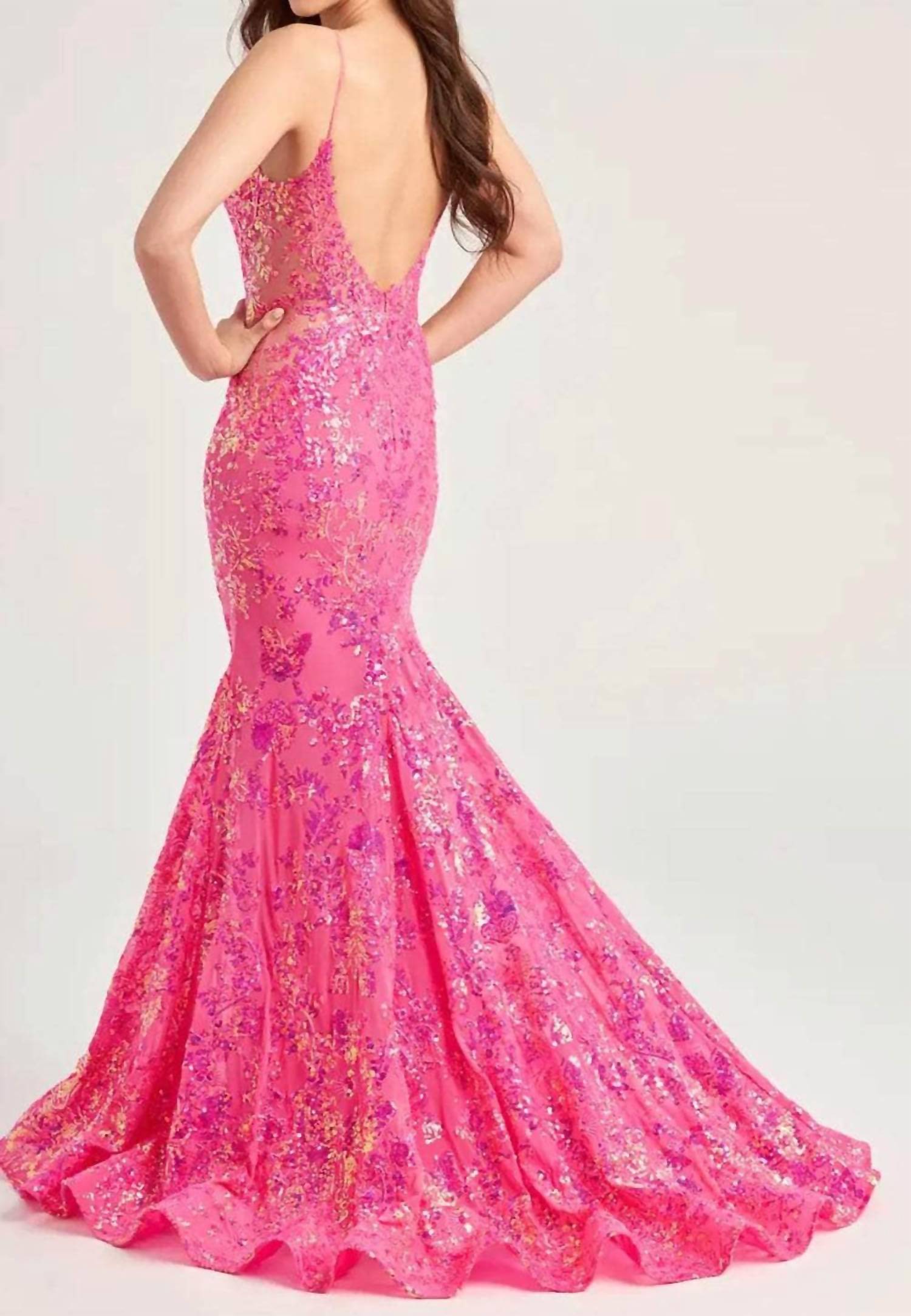 Ellie Wilde - Sequin Scoop Evening Dress