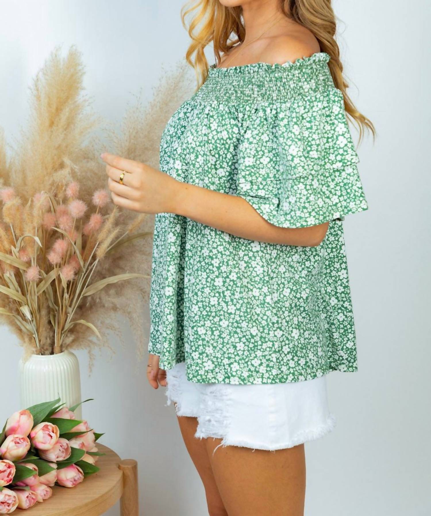 White Birch - Short Sleeve Floral Print Top