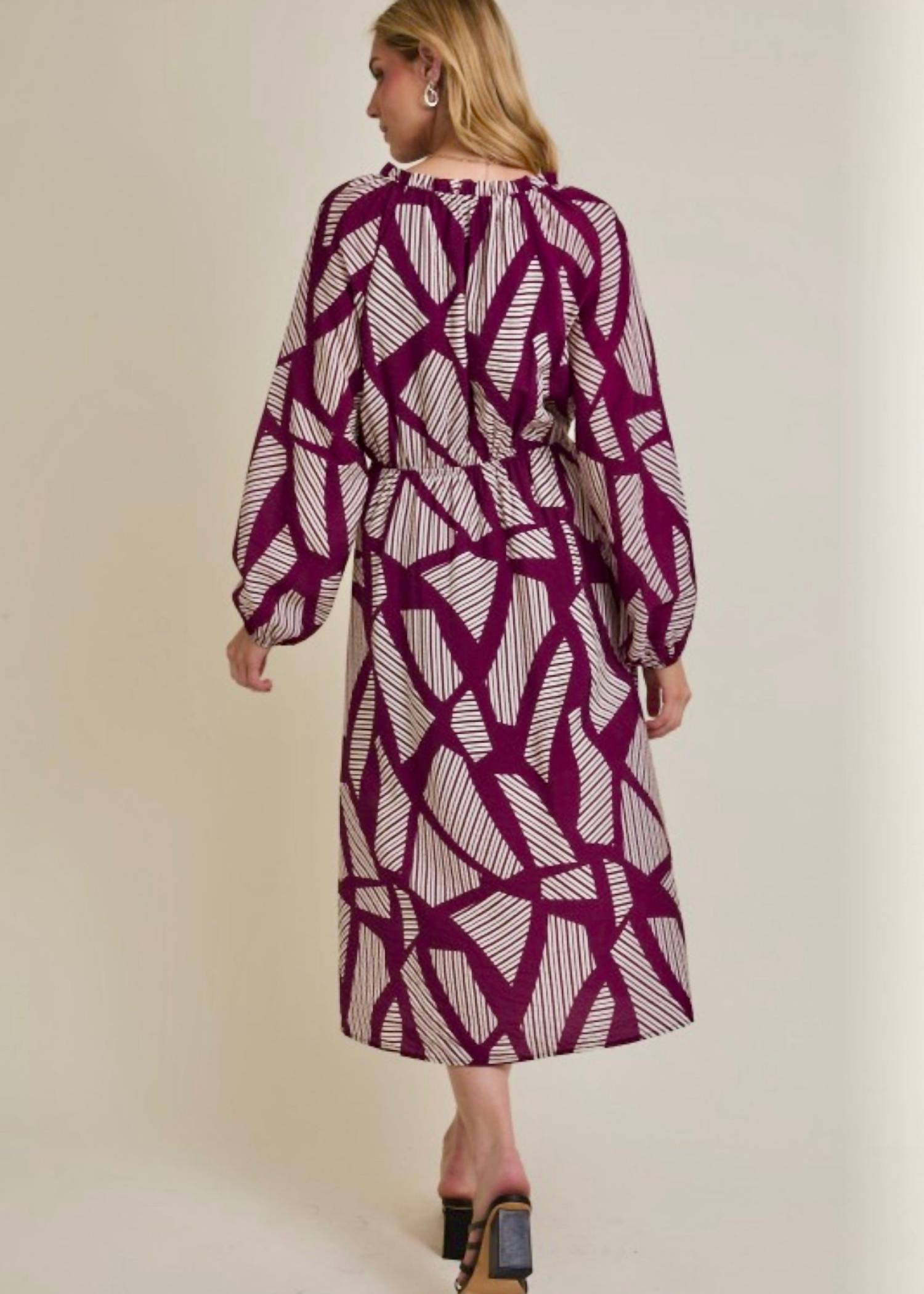 Faire - Notch Neck Button Up Long Sleeve Midi Dress