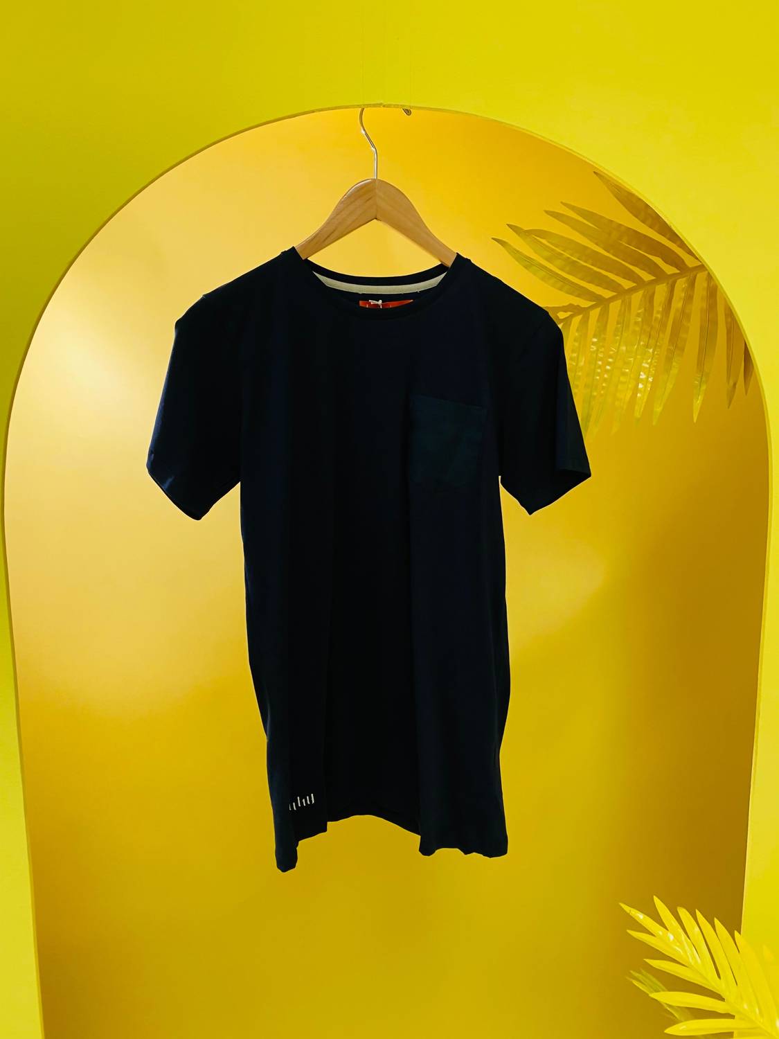 Palmacea - Front Pocket Top