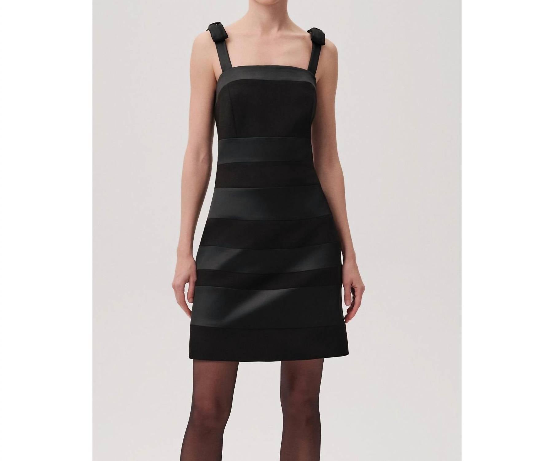 Exquise - Star Mini Dress