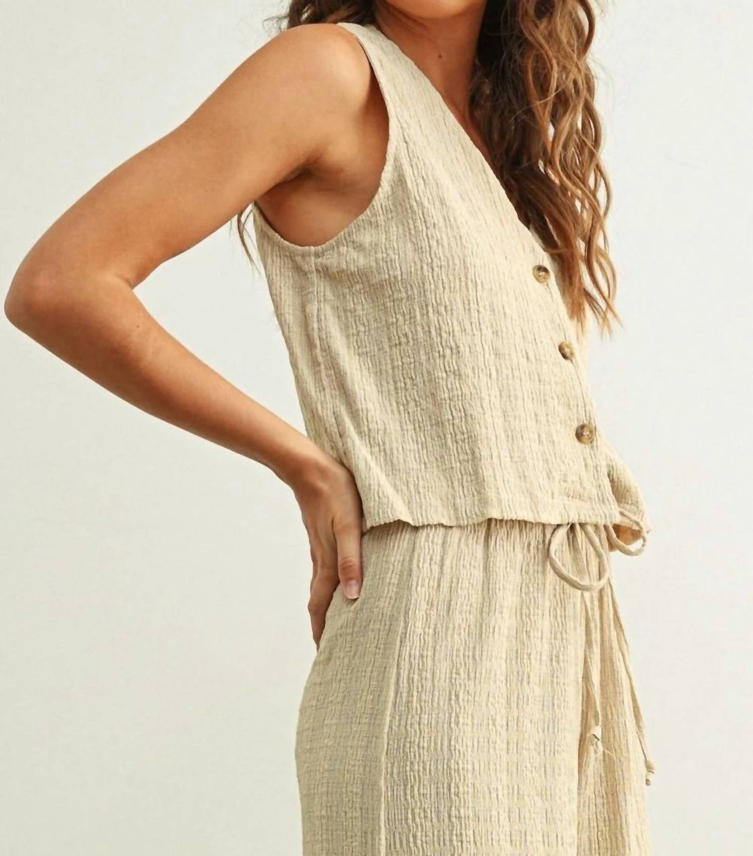 Miou Muse - Textured Waistcoat Top