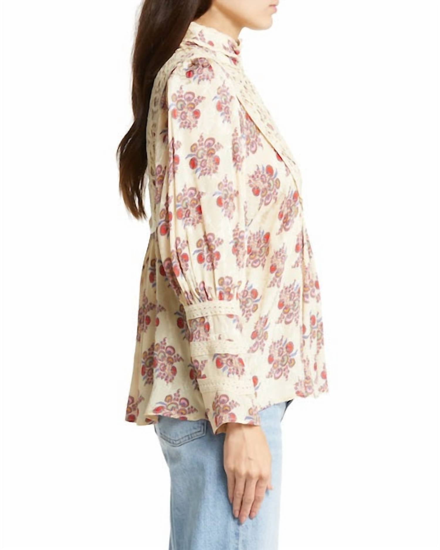 Bytimo - Jacquard Lace Blouse