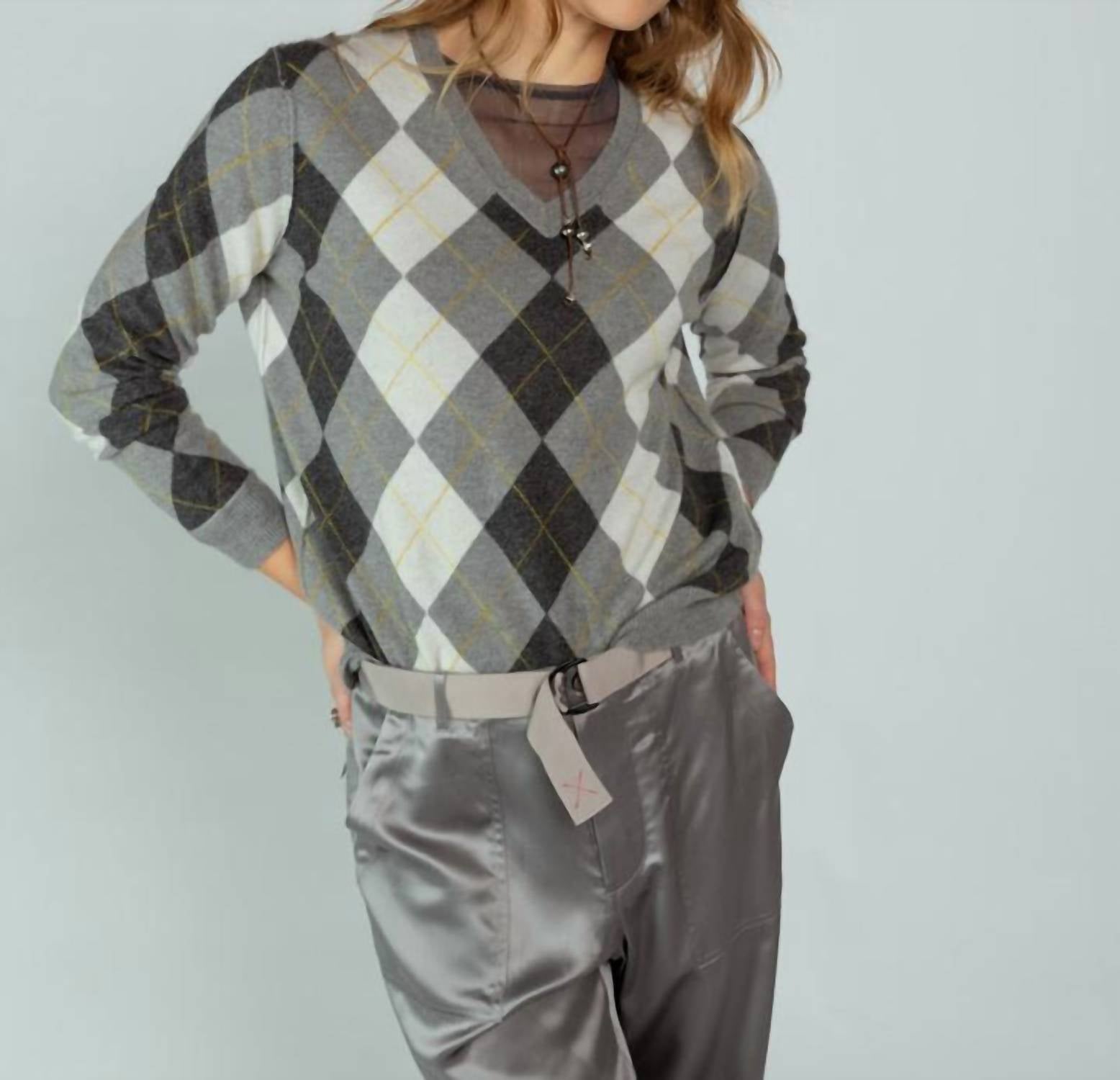 Brazeau Tricot - Argyle V-neck Sweater