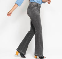 Judy Blue - Mid Rise Tummy Control Hem Release Flare Jeans