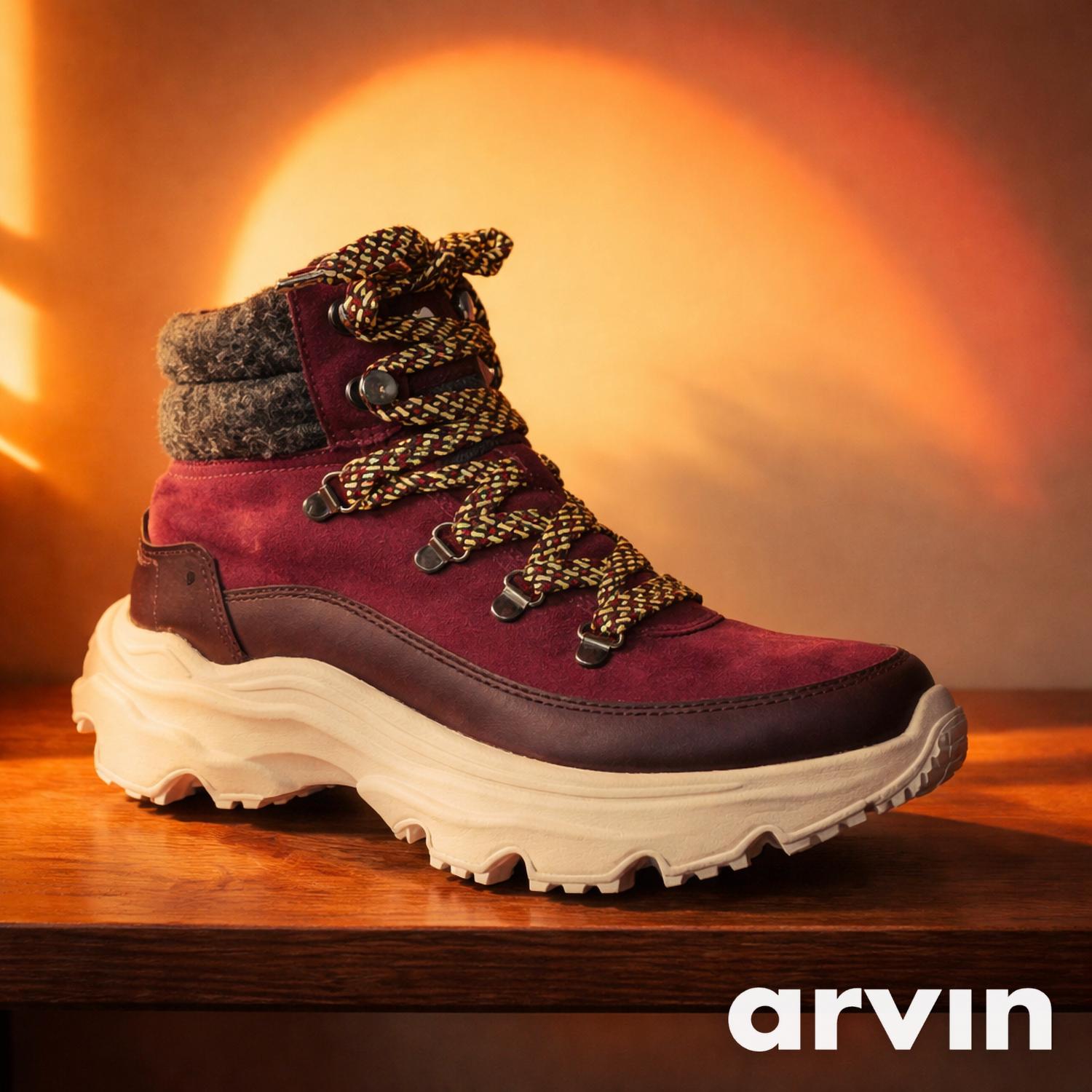 Sorel - WOMEN'S KINETIC BREAKTHRU CONQUEST WP SHOES