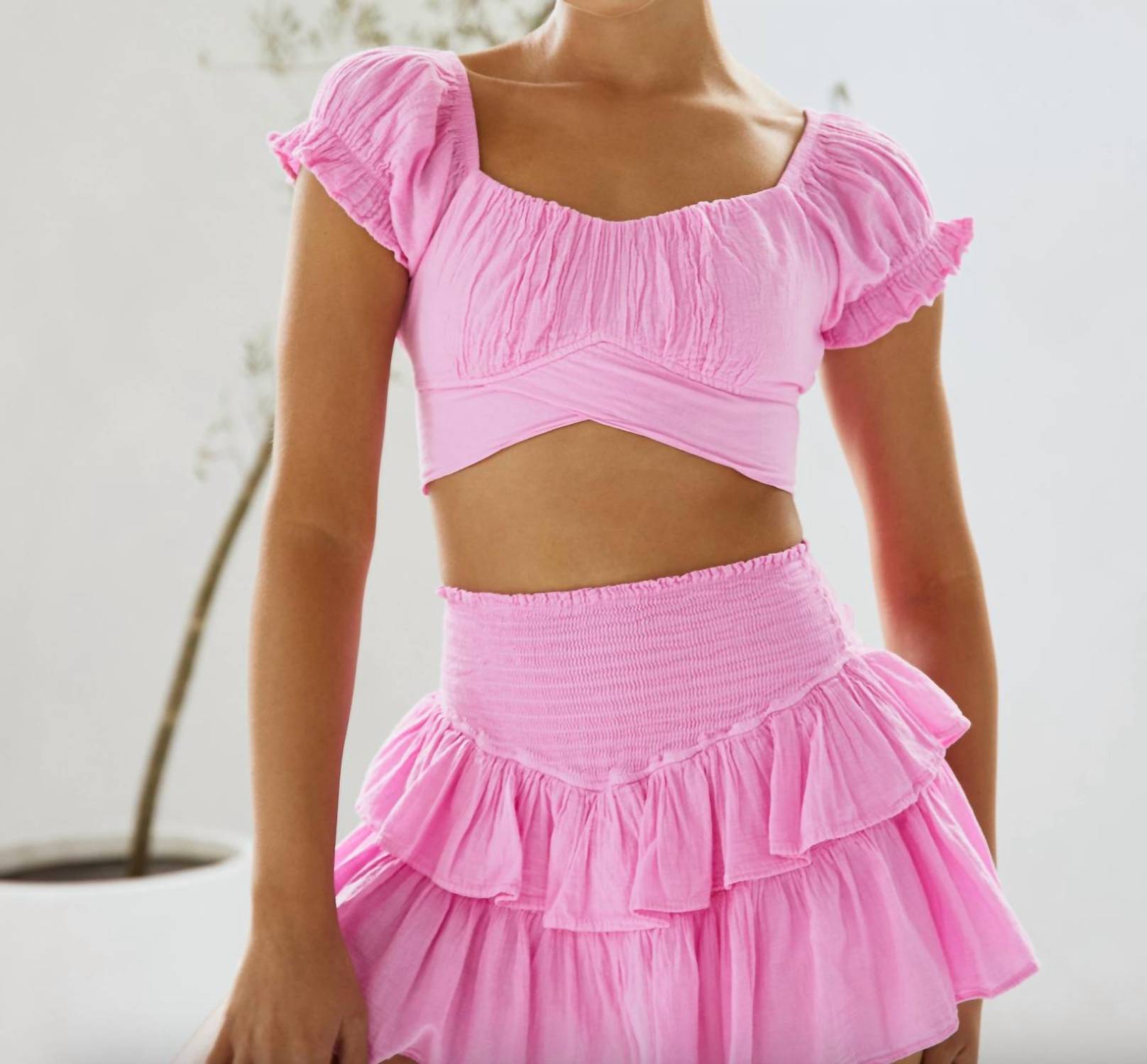 Blanco BY NATURE Women's Layla Tie Back Crop Top in pink - women's shirt