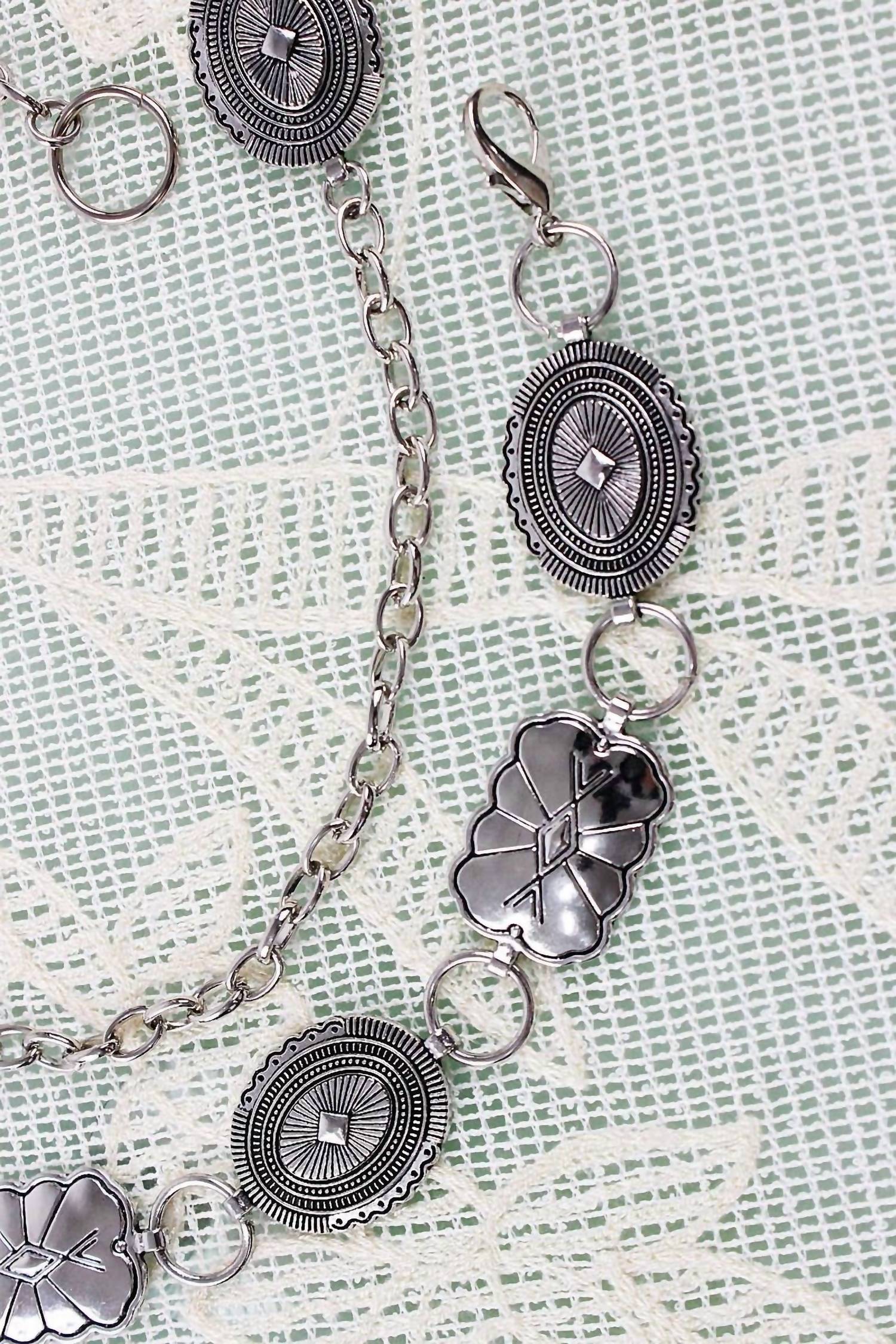 LETO Women's Geometric Western Chain Belt in antique silver - women's accessory - detail view