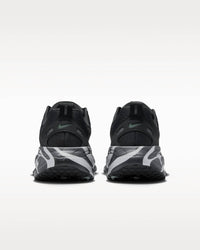 Nike - Men's Vomero 18 Road Running Shoes