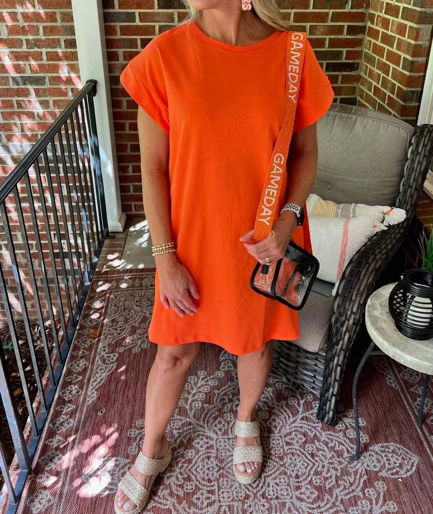 Llove - Bailey Shift Dress