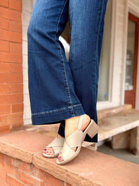 Bueno - Women's Owen Low Heel Sandal