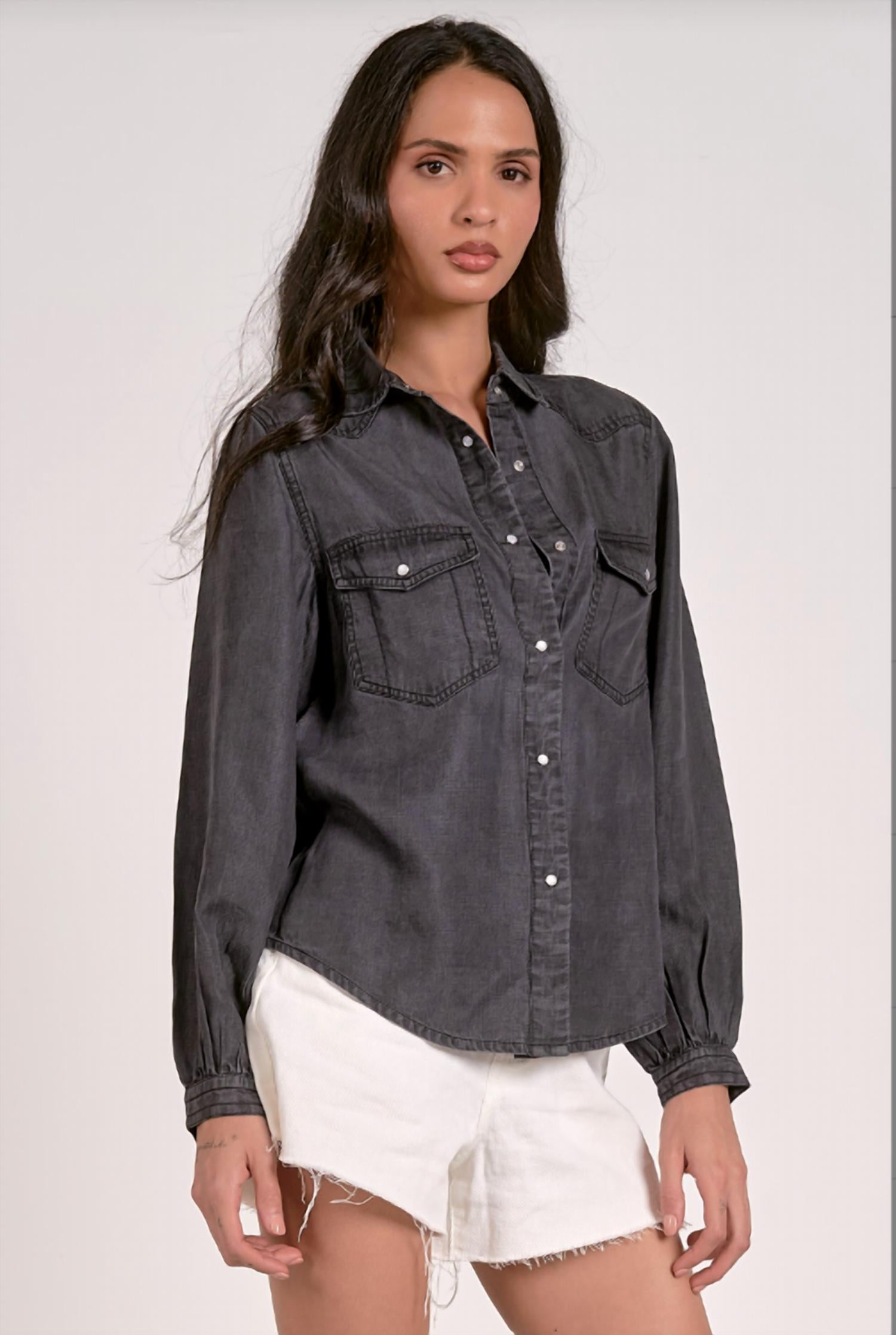Elan - Darcy Pearl Snap Button Down