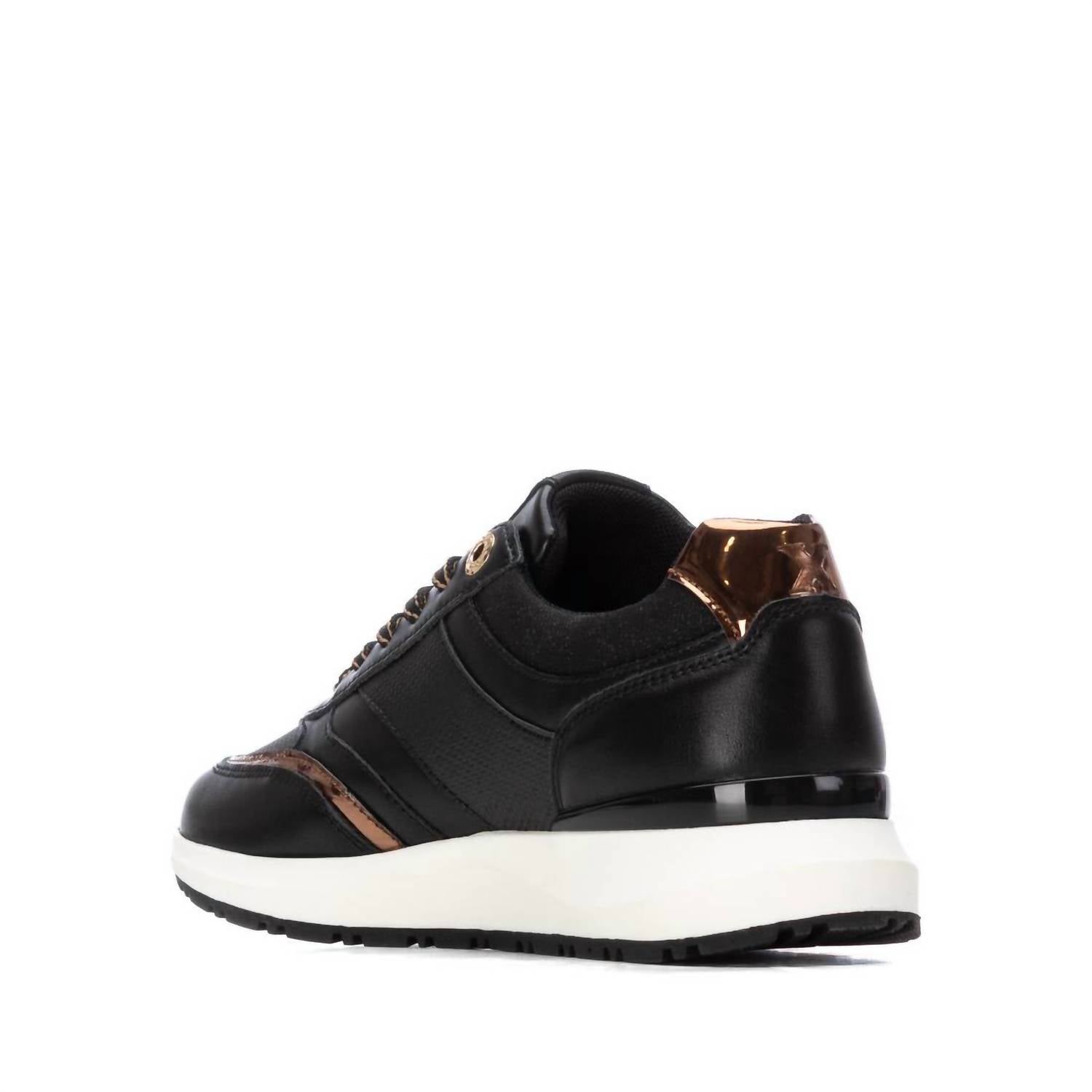 Xti - Women's 144183 Round Toe Sneakers