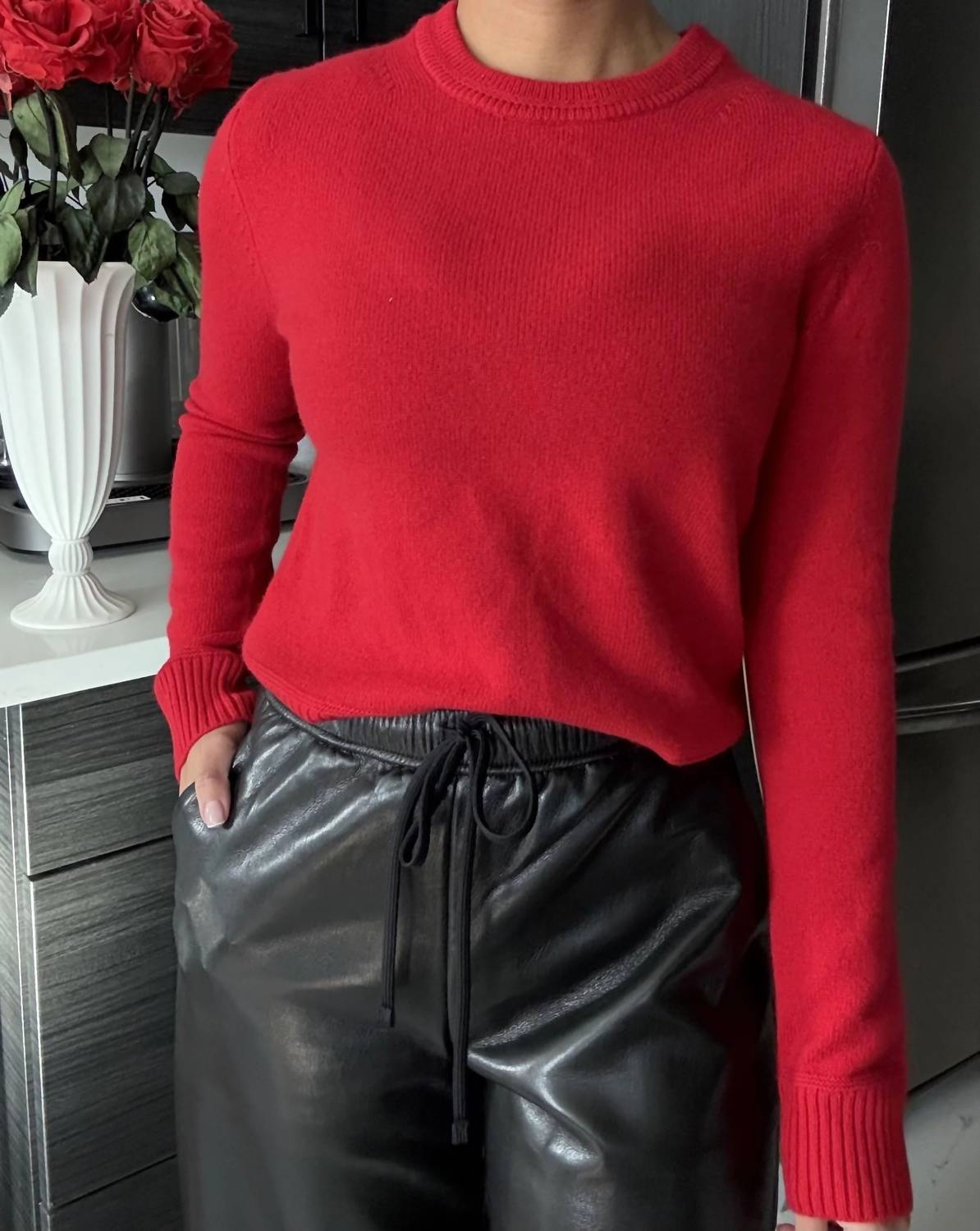 Lululemon - Women's Red Cashmere Crew Neck Long Sweater
