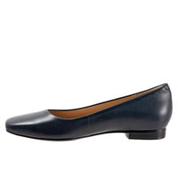 Trotters - Women's Honor Flat Shoes