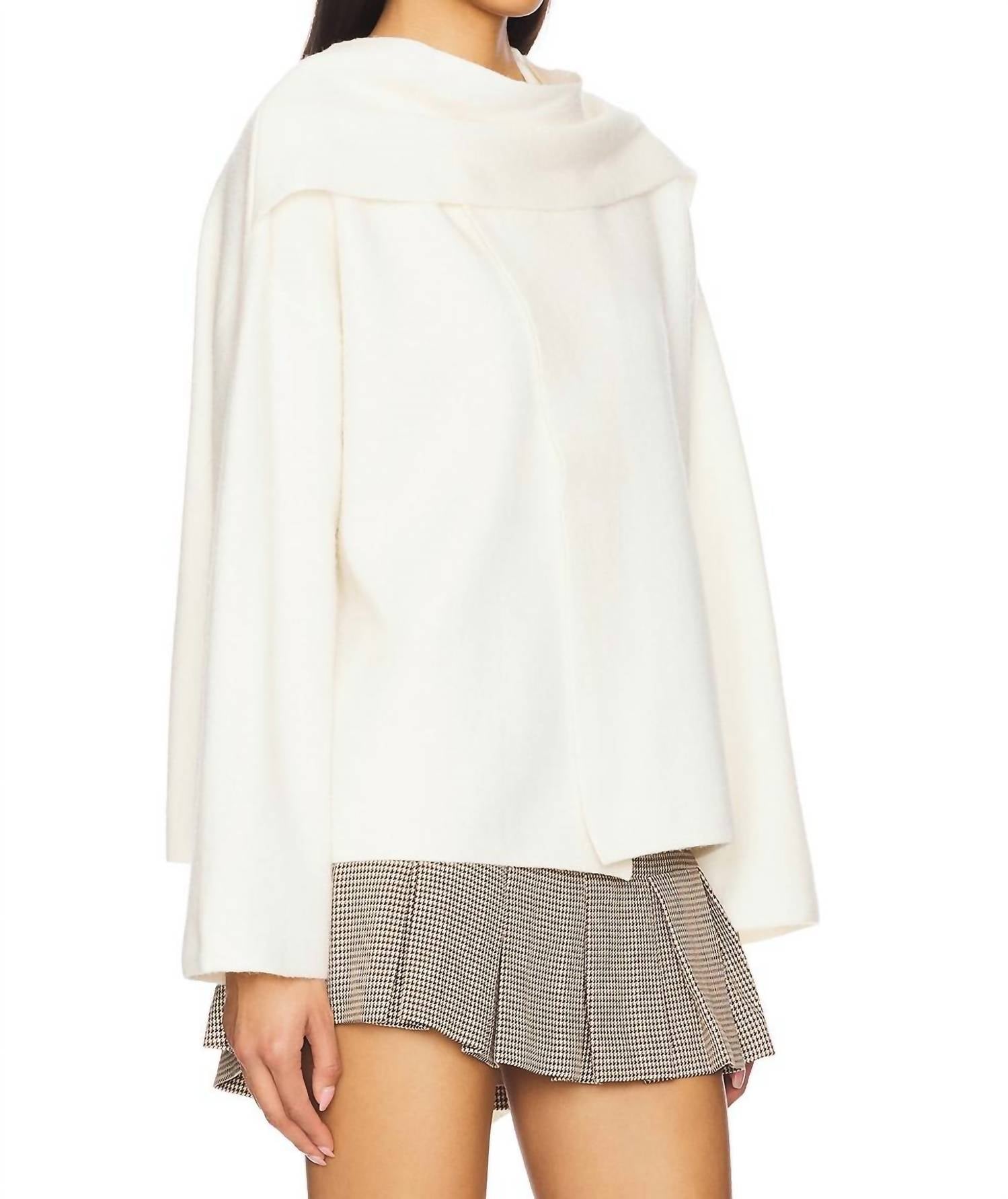 Astr - Saffira Sweater