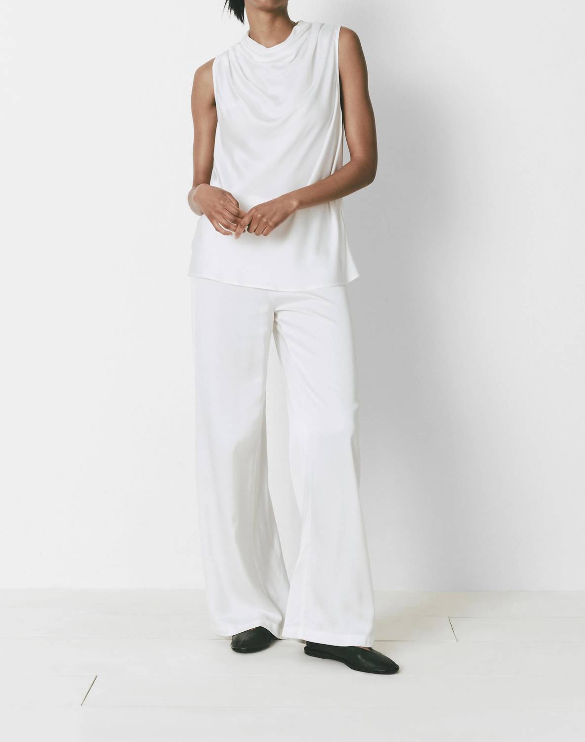 Rue Sophie - Avignon Cowlneck Top