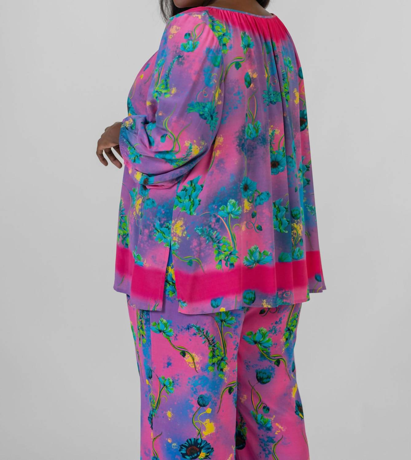 La Fuori - Floral Long Sleeve Top