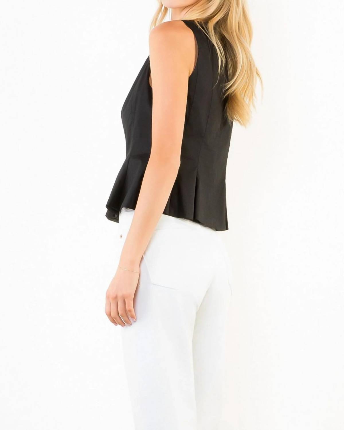 Thml - Sleeveless Peplum Top