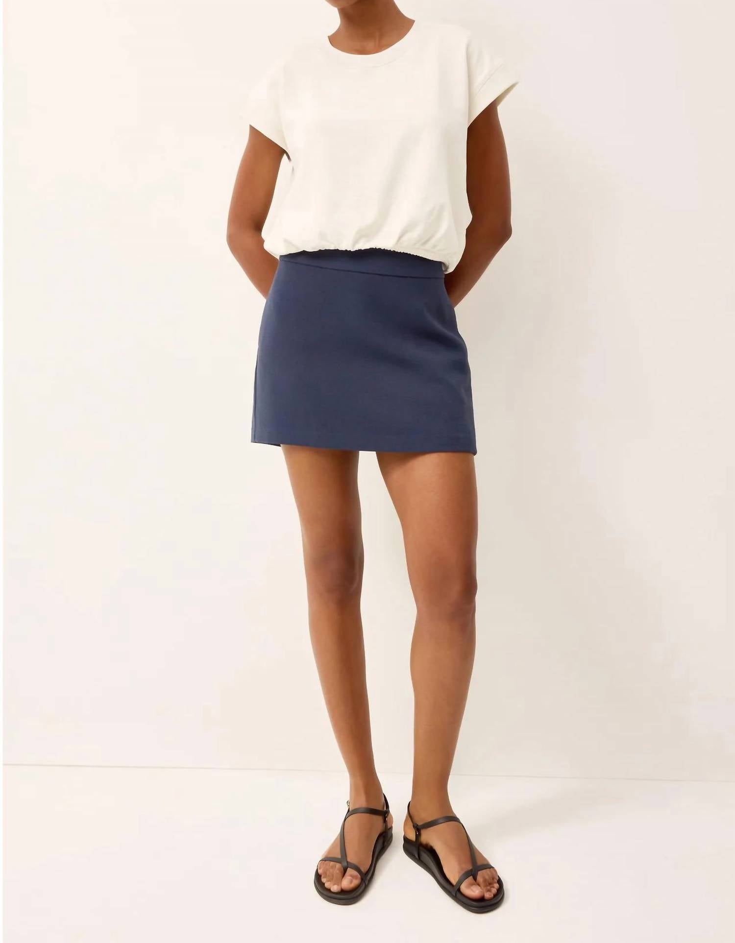 Marie Oliver - Mia Skort