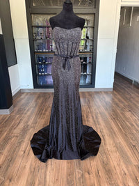 Sherri Hill - Women's Strapless Mermaid Zip Dress