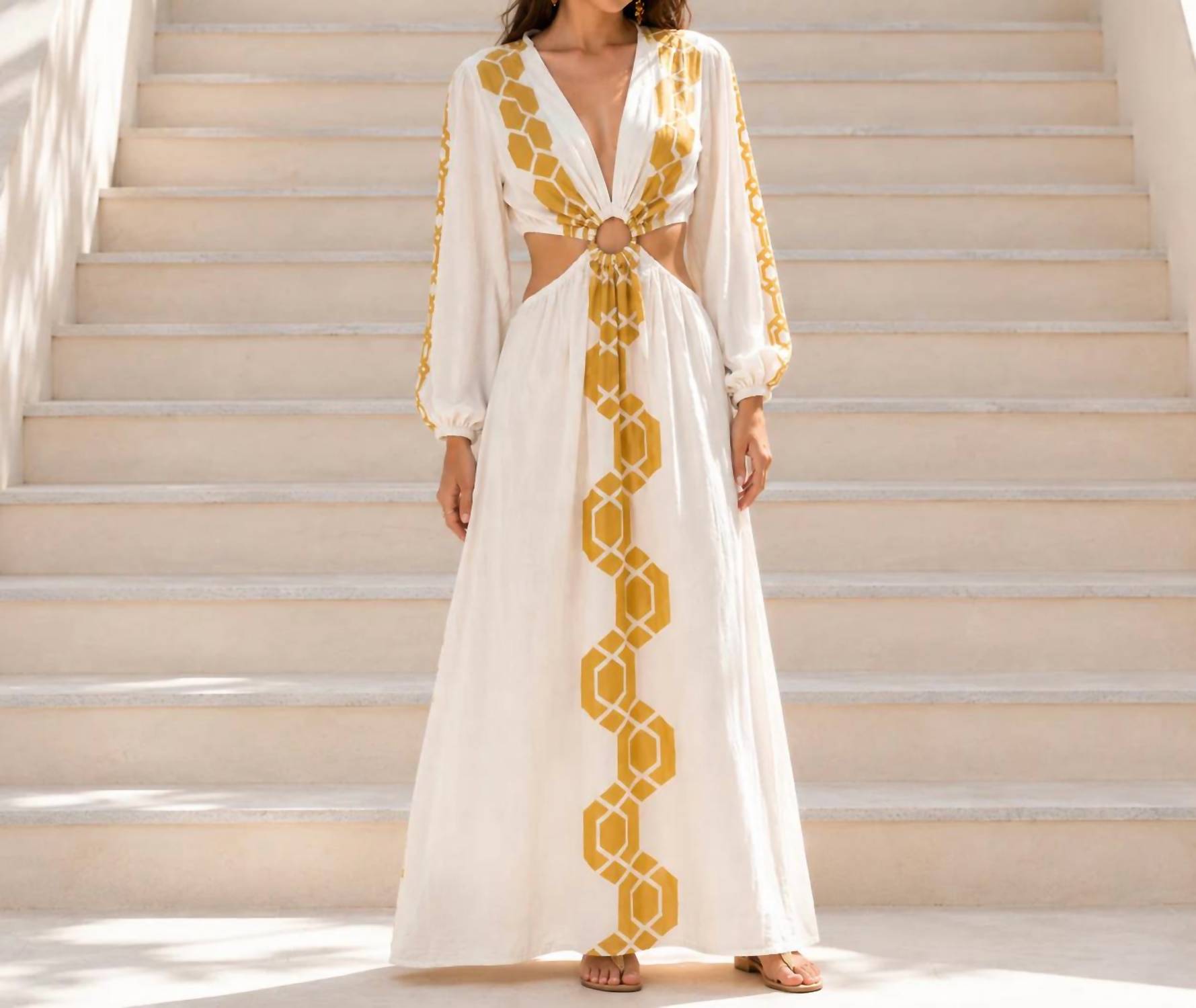 Mystery Resort - Hexa Maxi Dress