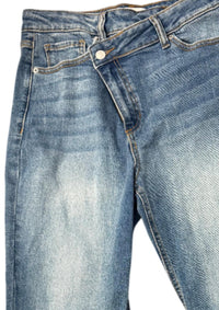 Sneak Peek - Women's Cross Upsized Skinny Jean