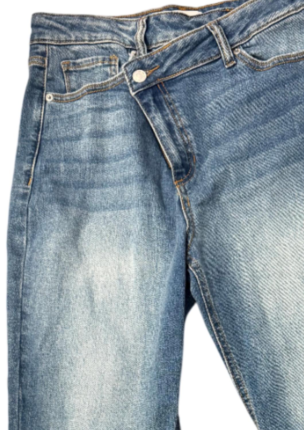 Sneak Peek - Women's Cross Upsized Skinny Jean
