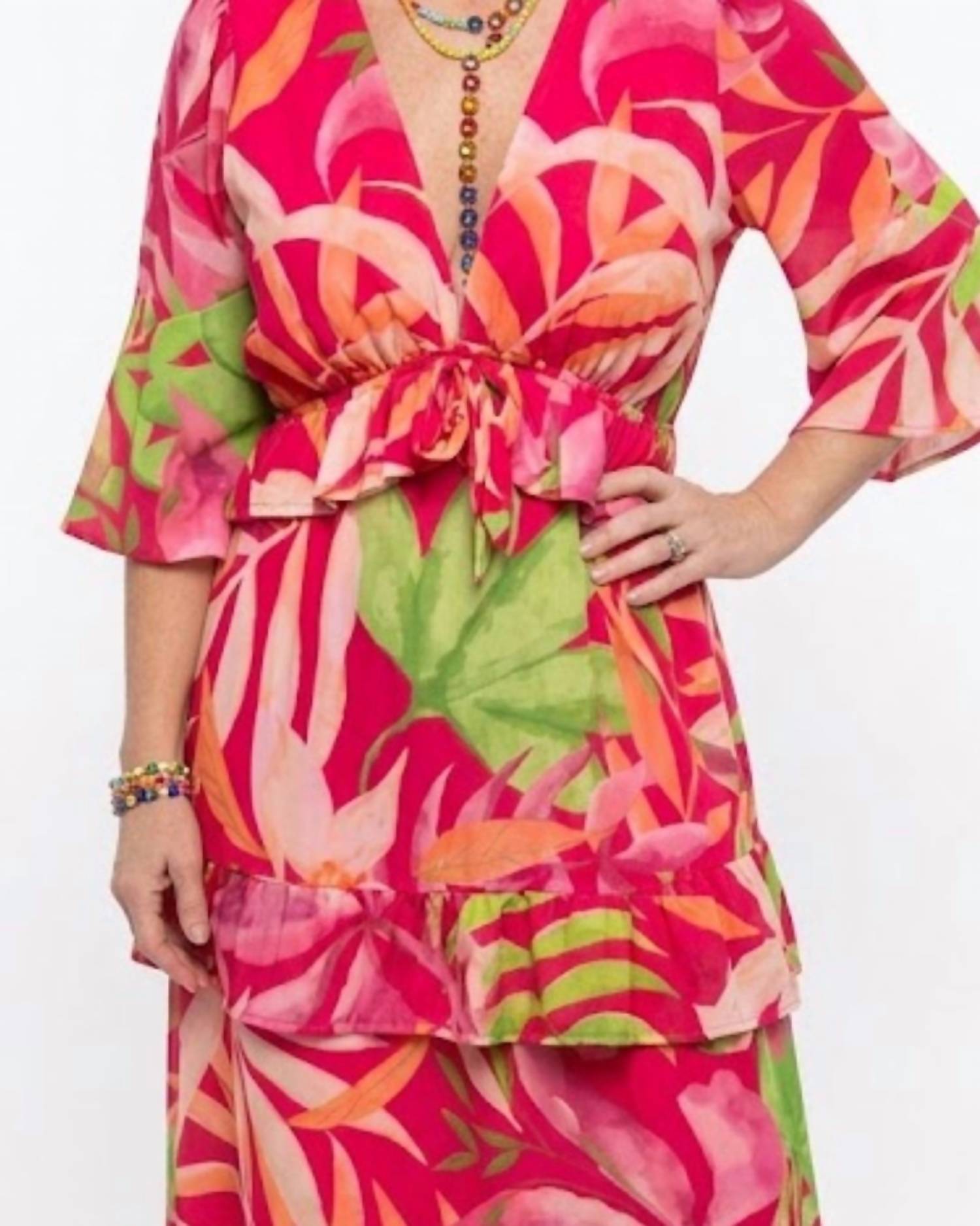Flying Tomato - V-neck Maxi Dress