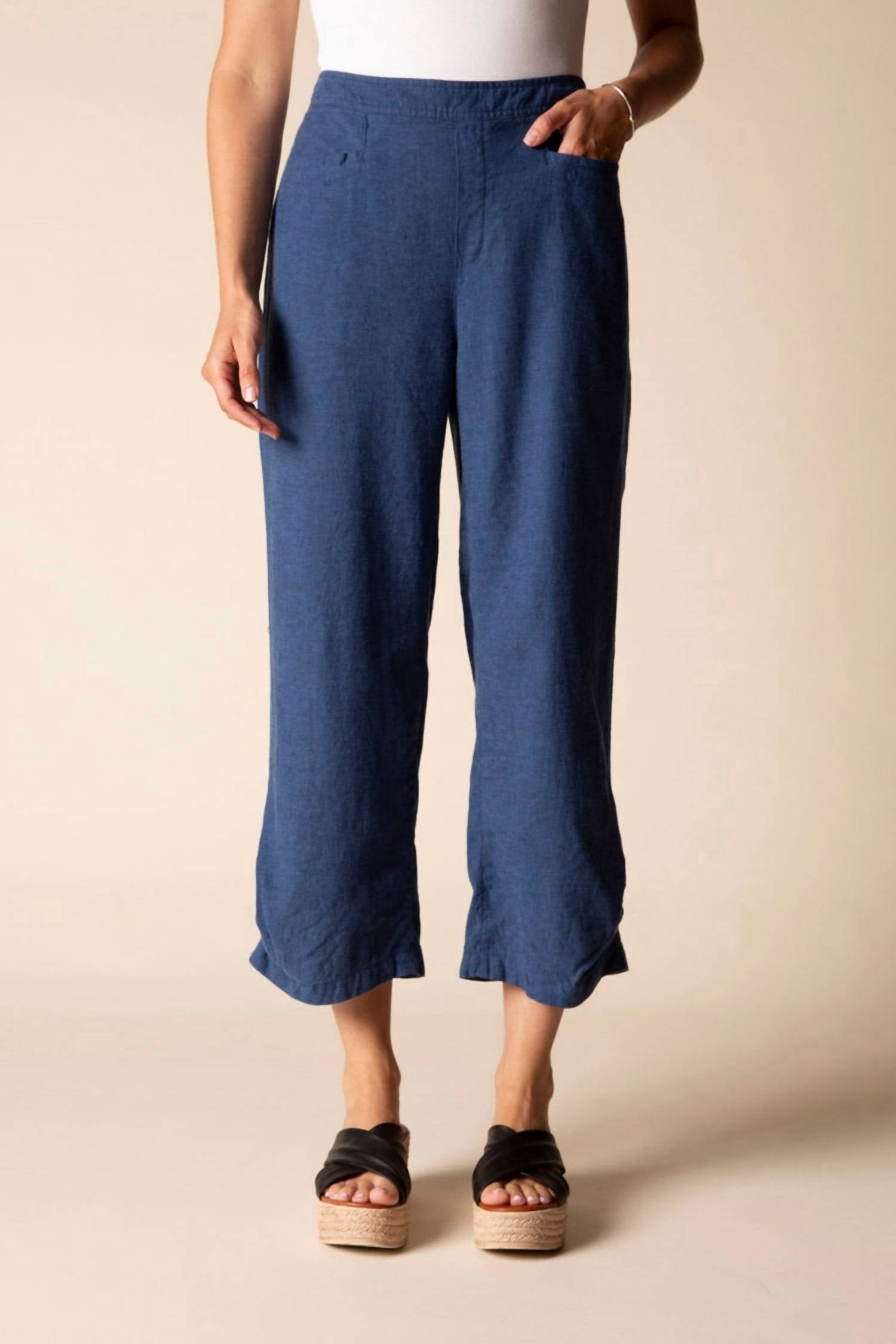 Habitat - Linen Solid Pleat Button Capri Pant