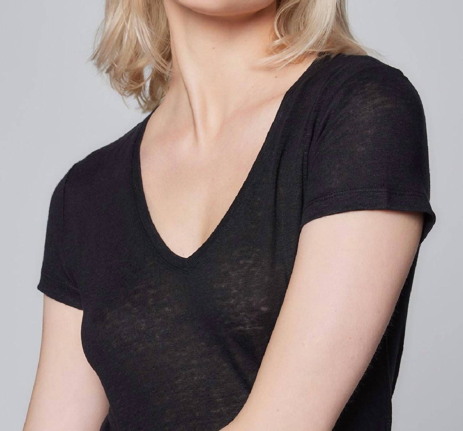 Majestic Filatures - Stretch Linen Short Sleeve V-neck Top