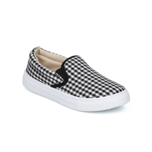 Qupid - Women's Slip On Sneaker