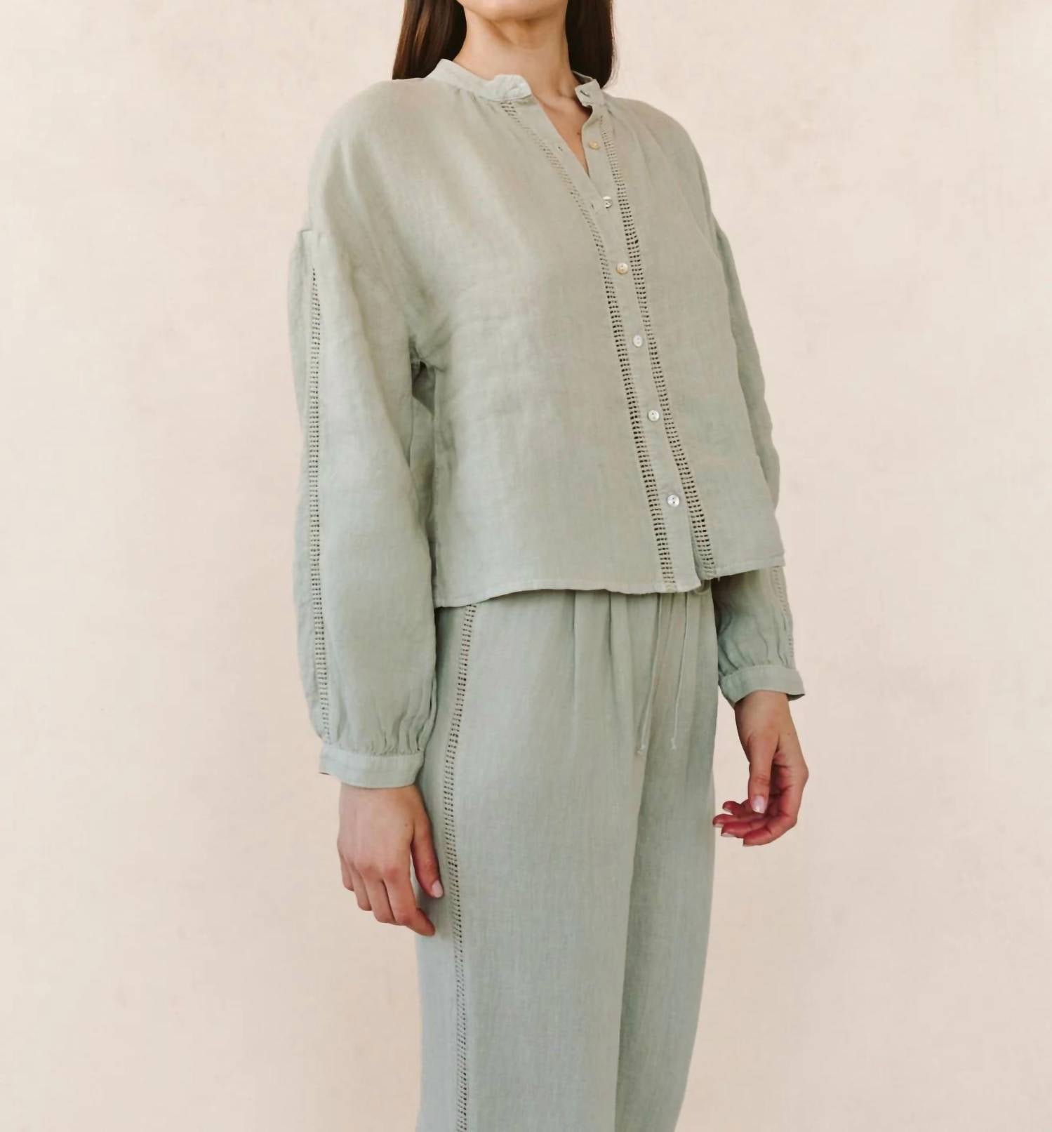 Bella Dahl - Mandarin Collar Trimmed Top