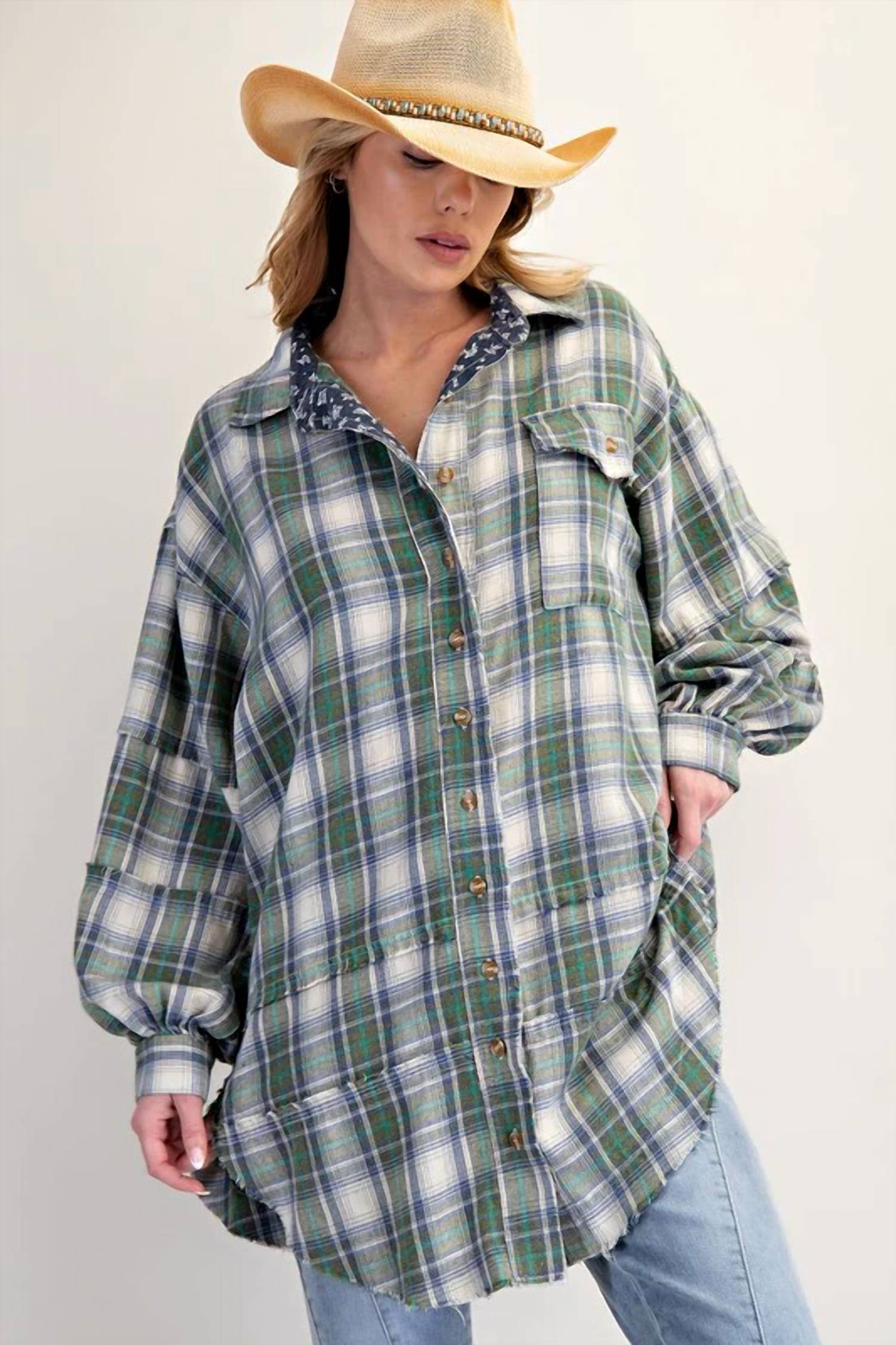Easel - Peace Patch Mineral Washed Flannel Tunic