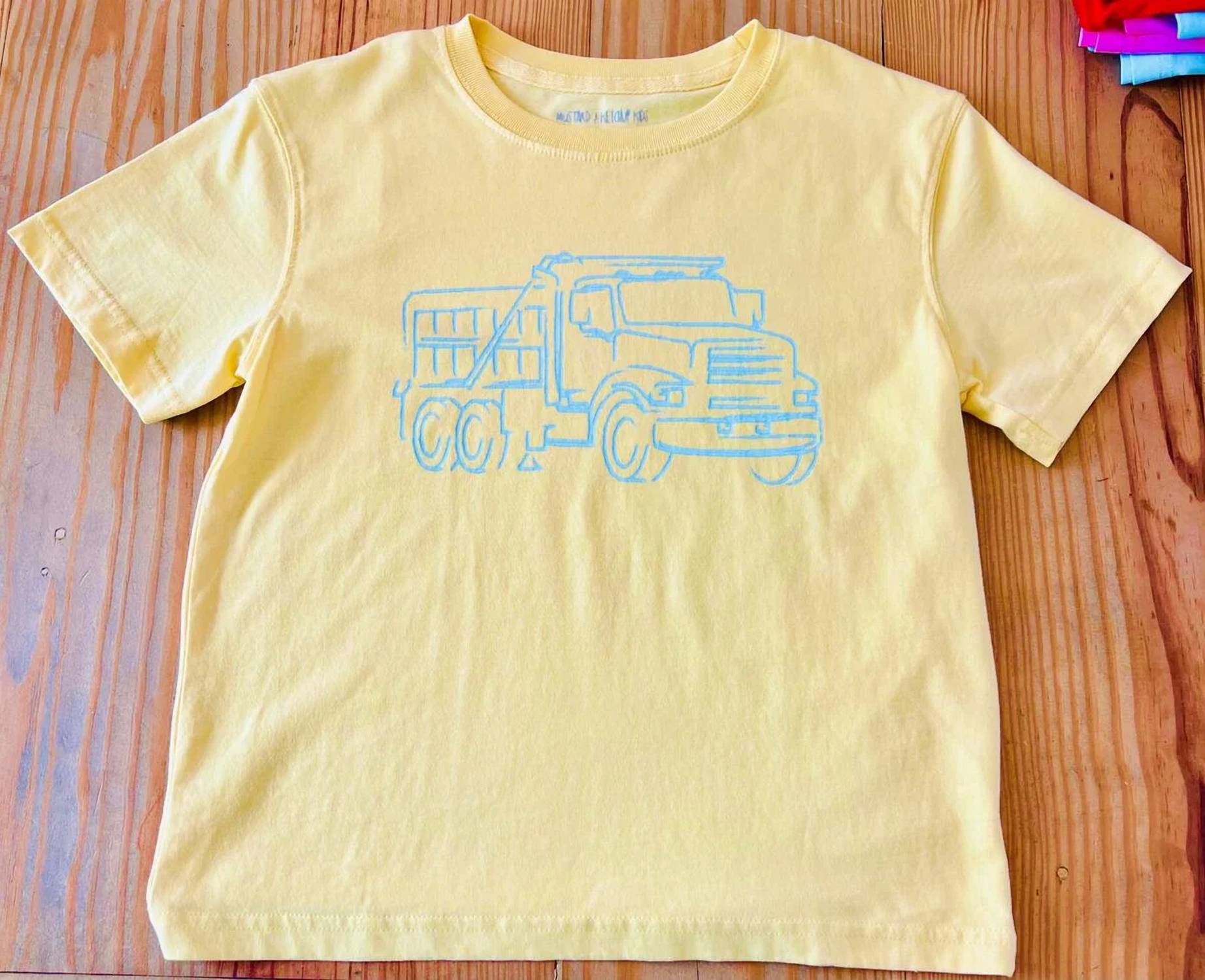 Mustard & Ketchup Kids - Kids' Short Sleeve Dump Truck T-shirt