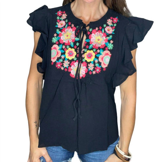 Andree By Unit - Embroidered Top